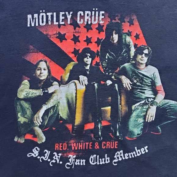 Motley Crue 'Sin Club Member' Red, White & Crue Band Graphic Tee / Size M - Picture 3 of 11